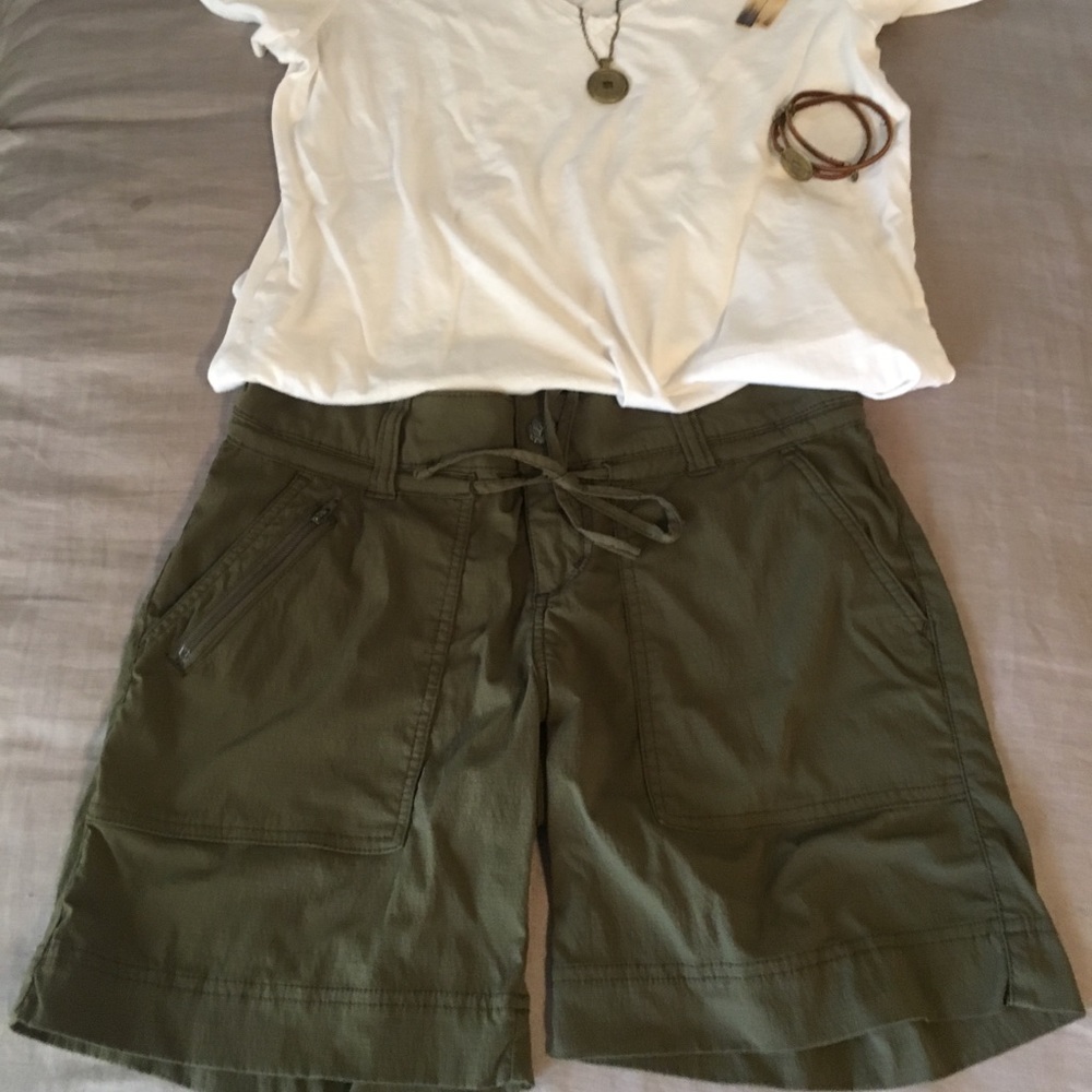 Women’s Prana short